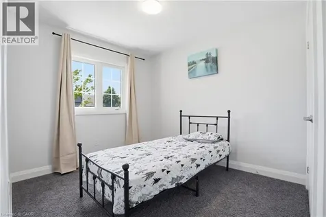 7 Upper Mercer Street Kitchener ON N2A 0B8