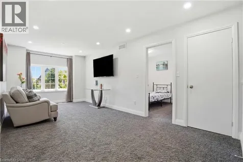 7 Upper Mercer Street Kitchener ON N2A 0B8