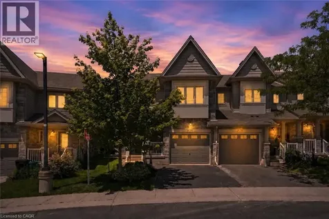 7 Upper Mercer Street Kitchener ON N2A 0B8