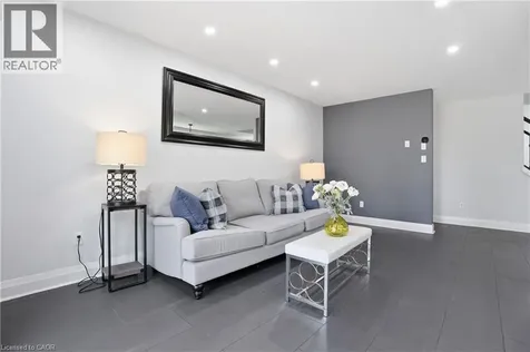 7 Upper Mercer Street Kitchener ON N2A 0B8