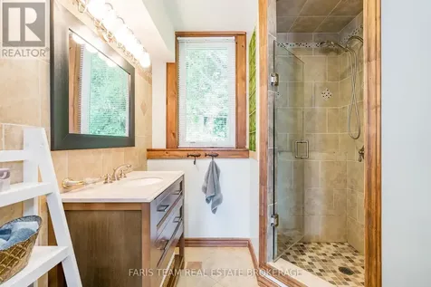 375 Champlain Road Penetanguishene ON L9M 1S3