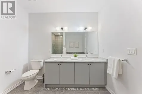 6 Howard Williams Court Uxbridge ON L9P 0R2