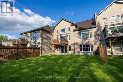 6 Howard Williams Court Uxbridge ON L9P 0R2