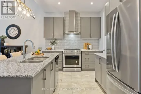 6 Howard Williams Court Uxbridge ON L9P 0R2