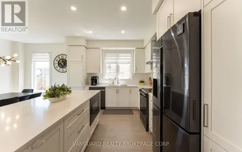 158 Scarlet Way Bradford West Gwillimbury ON L3Z 4J2