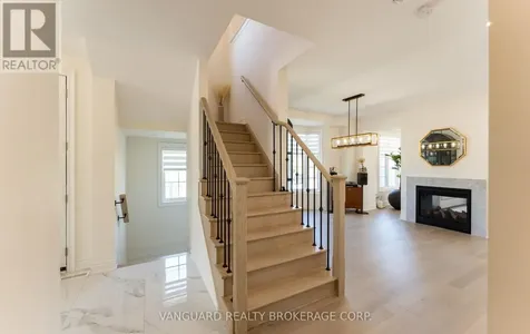 158 Scarlet Way Bradford West Gwillimbury ON L3Z 4J2
