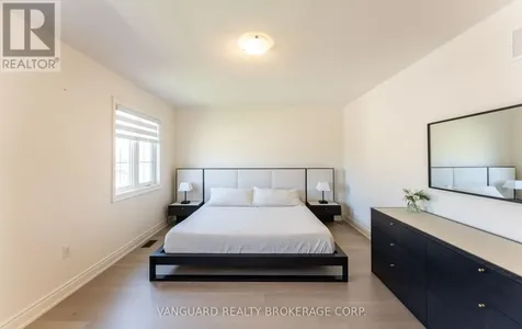 158 Scarlet Way Bradford West Gwillimbury ON L3Z 4J2