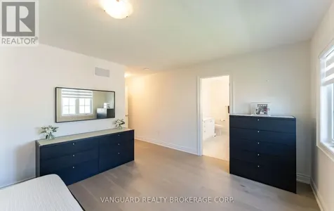 158 Scarlet Way Bradford West Gwillimbury ON L3Z 4J2