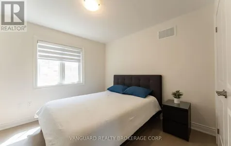 158 Scarlet Way Bradford West Gwillimbury ON L3Z 4J2