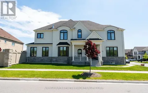 158 Scarlet Way Bradford West Gwillimbury ON L3Z 4J2