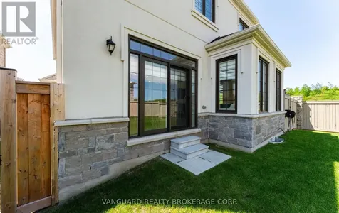 158 Scarlet Way Bradford West Gwillimbury ON L3Z 4J2