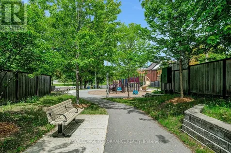 6 Hilda Street Ottawa ON K1Y 2A9