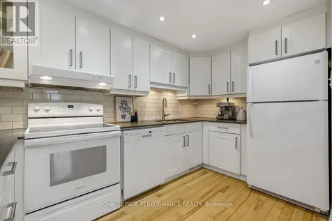6 Hilda Street Ottawa ON K1Y 2A9