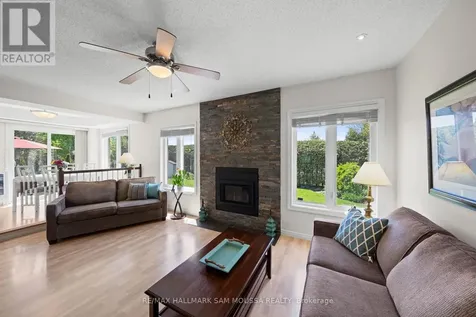 1 Willow Glen Drive Ottawa ON K2M 1L3