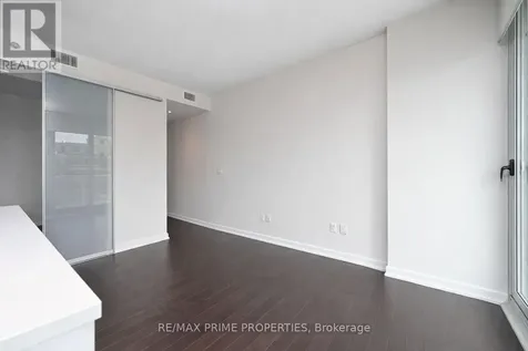 300 Lisgar Street Ottawa ON K2P 0E2