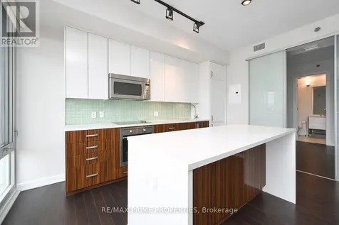 300 Lisgar Street Ottawa ON K2P 0E2