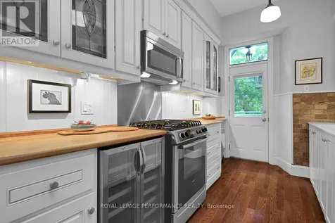315 Daly Avenue Ottawa ON K1N 6G6