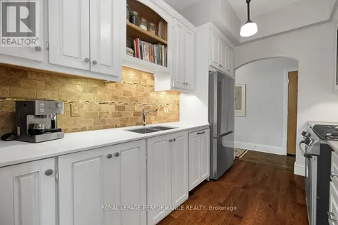 315 Daly Avenue Ottawa ON K1N 6G6