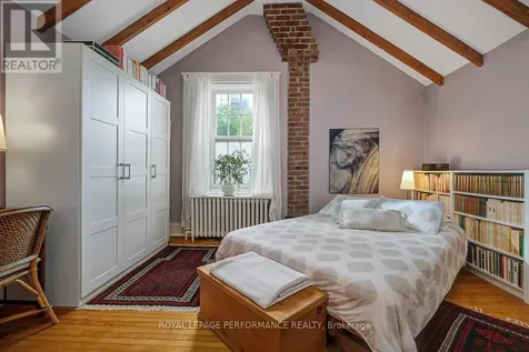 315 Daly Avenue Ottawa ON K1N 6G6