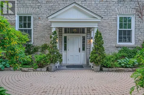 315 Daly Avenue Ottawa ON K1N 6G6