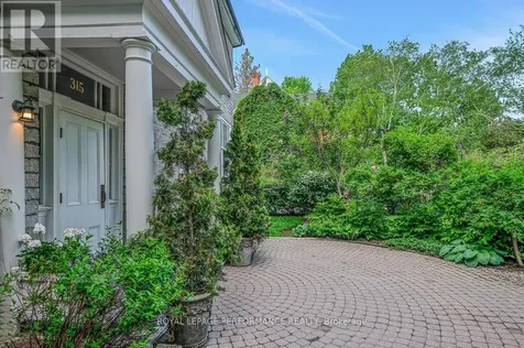315 Daly Avenue Ottawa ON K1N 6G6