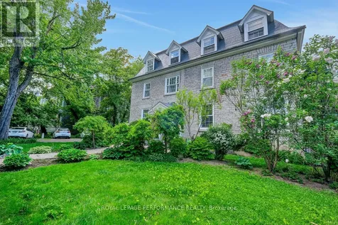315 Daly Avenue Ottawa ON K1N 6G6
