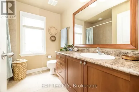 36 Oakbriar Crescent Ottawa ON K2J 5G1