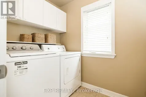 36 Oakbriar Crescent Ottawa ON K2J 5G1
