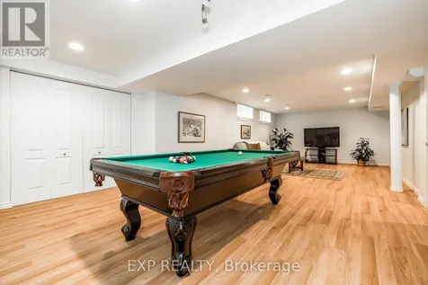 36 Oakbriar Crescent Ottawa ON K2J 5G1