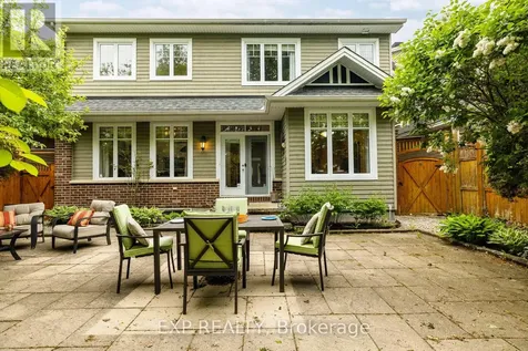 36 Oakbriar Crescent Ottawa ON K2J 5G1