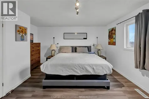 20 Phair Crescent London ON N5Z 5B5