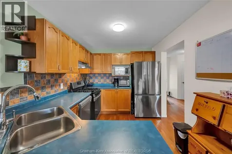 20 Phair Crescent London ON N5Z 5B5