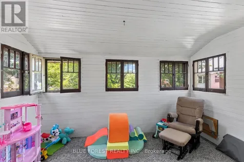 46 Gladstone Avenue St. Thomas ON N5R 2L6