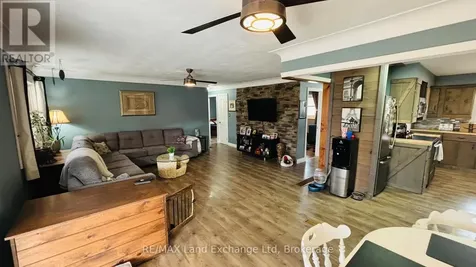 1041 Main Street Howick ON N0G 2X0