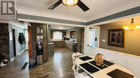 1041 Main Street Howick ON N0G 2X0