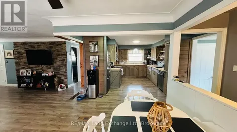 1041 Main Street Howick ON N0G 2X0
