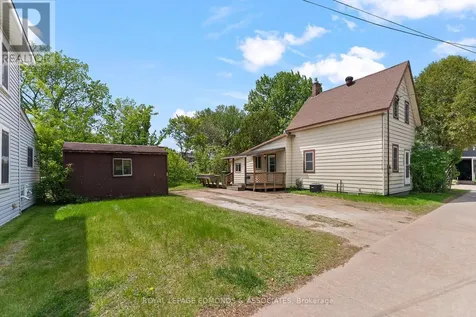 736 Pembroke Street West Pembroke ON K8A 5P6