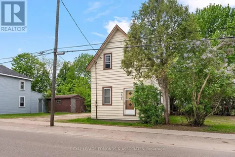 736 Pembroke Street West Pembroke ON K8A 5P6