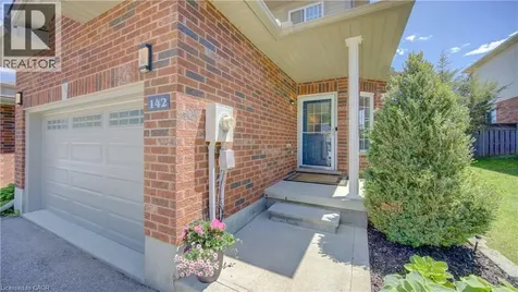 142 Upper Mercer Street Kitchener ON N2A 4N2