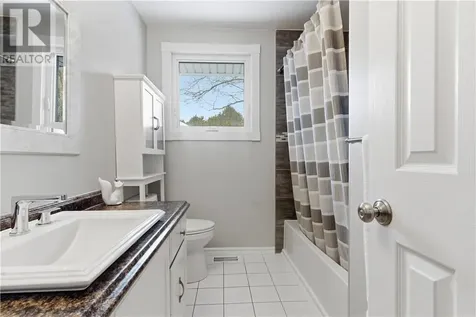 2003 Sagebrush Place Sudbury ON P3A 4X6