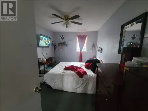1560 Weller Street Sudbury ON P3B 1L1