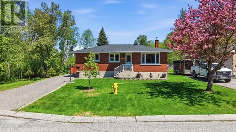 1968 Sagebrush Place Sudbury ON P3A 4X7