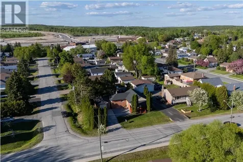 2792 Rheal Street Sudbury ON p3b 1v8