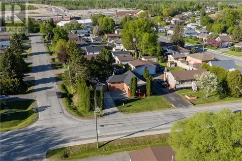 2792 Rheal Street Sudbury ON p3b 1v8