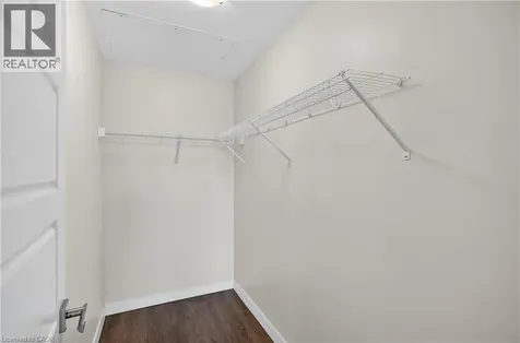 175 Commonwealth Street Kitchener ON N2E 0H4