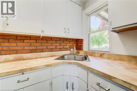 59 Lorne Crescent Kitchener ON N2M 3Y4