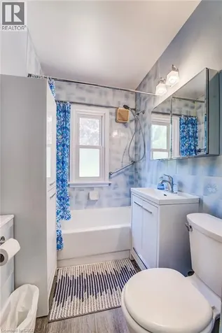 59 Lorne Crescent Kitchener ON N2M 3Y4