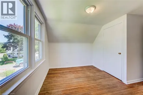 59 Lorne Crescent Kitchener ON N2M 3Y4