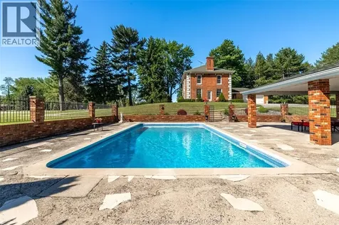 11179 Longwoods Road Thamesville ON N0P 2K0
