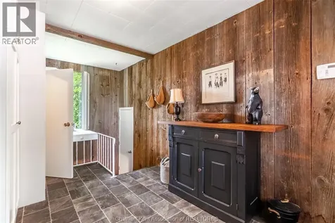 11179 Longwoods Road Thamesville ON N0P 2K0